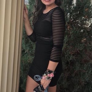 Lulu’s Long-Sleeve Black Fitted Dress